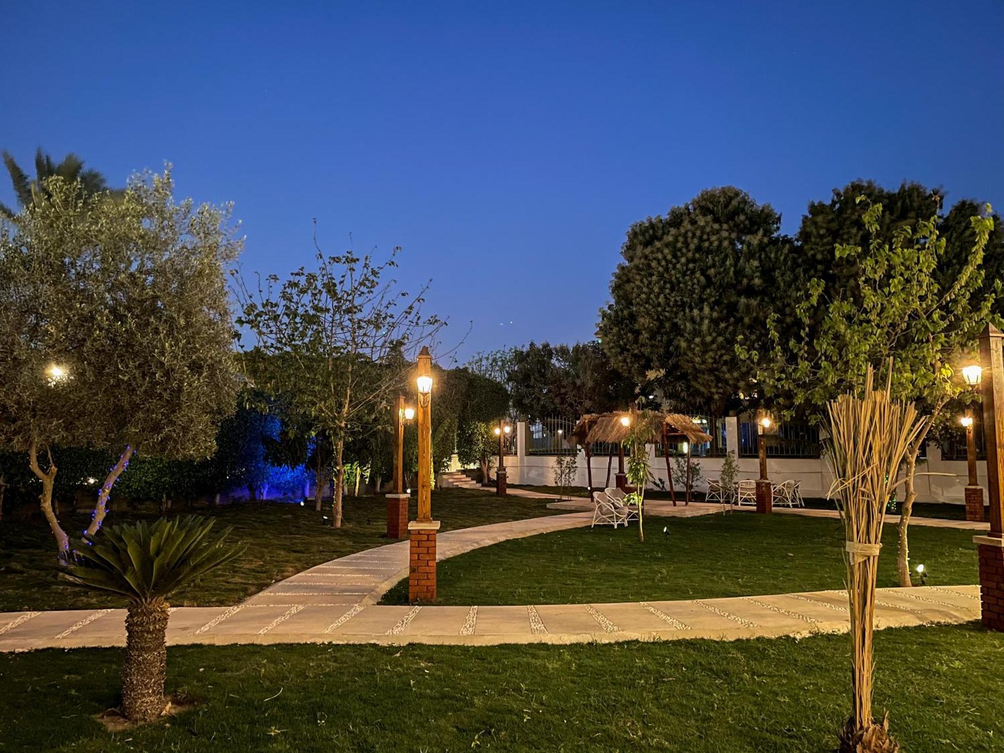 Gold Island Resort Giza Esterno foto